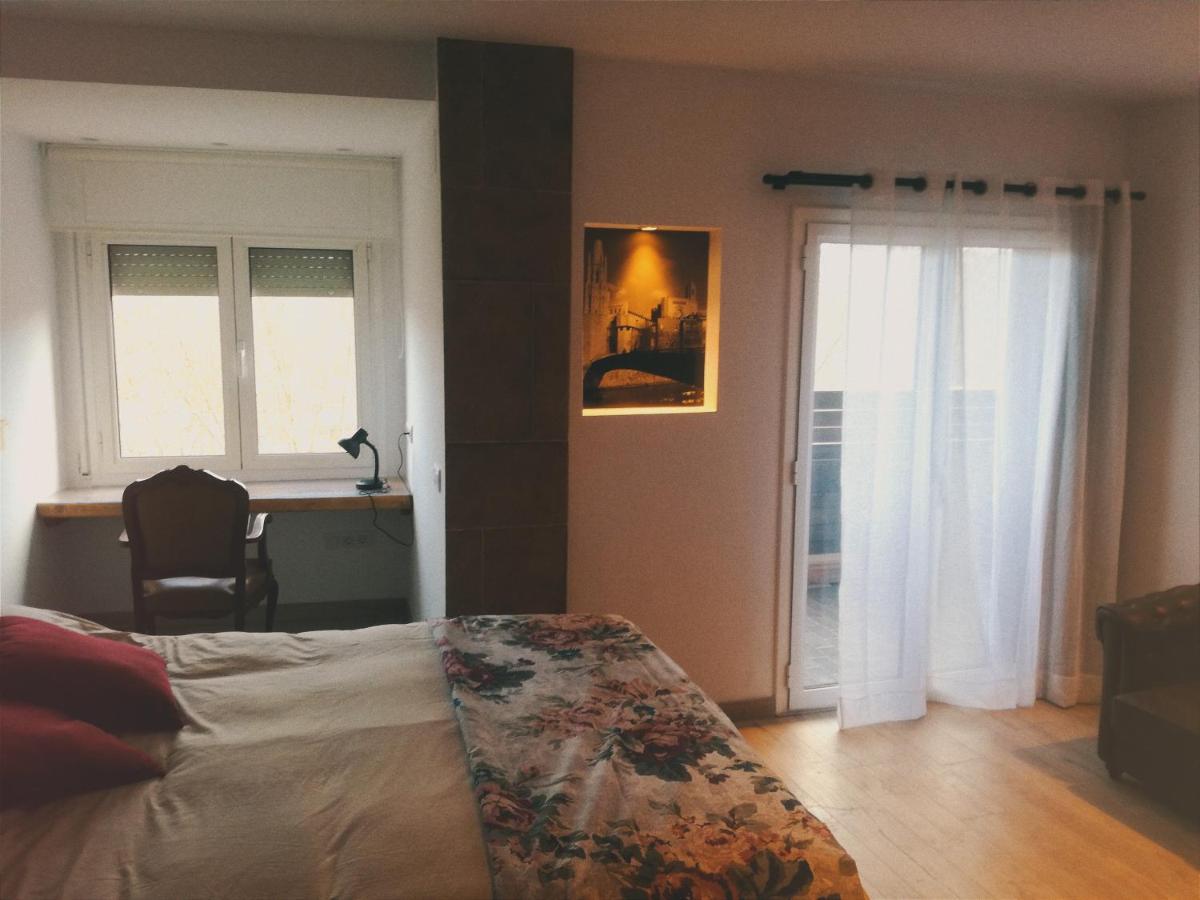Turistic Girona - Piso De 1, 2 O 3 Habitaciones Exterior foto