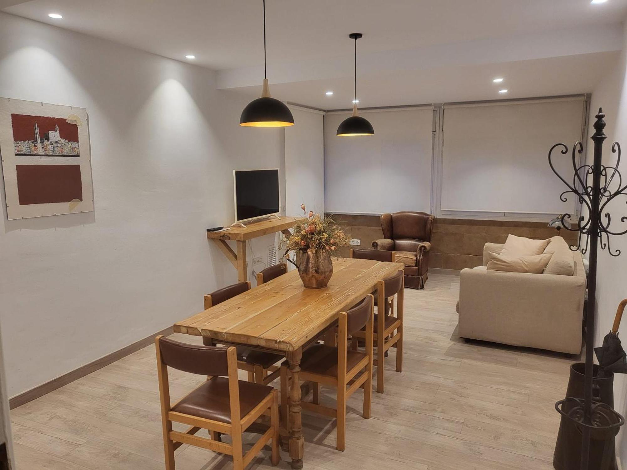 Turistic Girona - Piso De 1, 2 O 3 Habitaciones Exterior foto